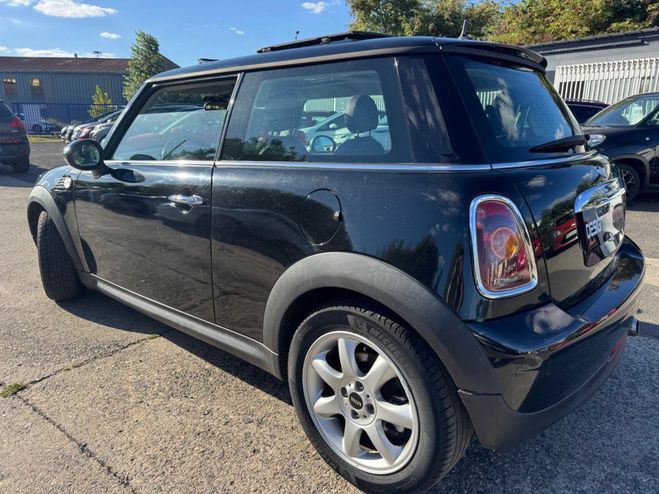 Mini One Cooper 1.6i 120CH R56 HATCH Noir de 2009