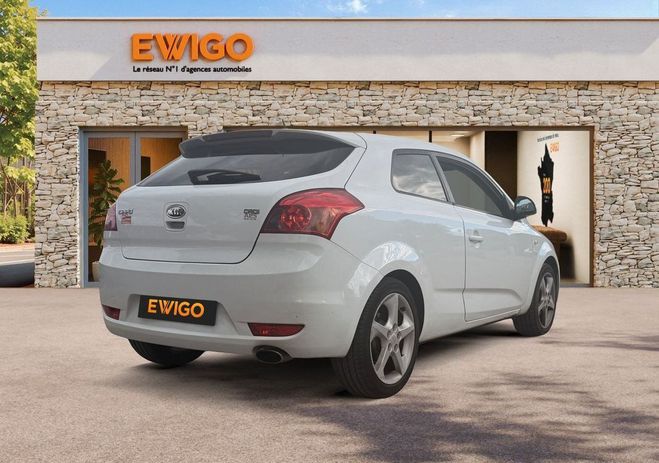 Kia ProCeed 1.6 CRDI 115 ch VICTORY MINI PRIX 2EME M Blanc de 2009