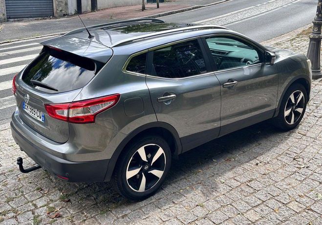 Nissan Qashqai ii (2) 1.2 dig-t 115 n-connecta garantie Autre de 2017