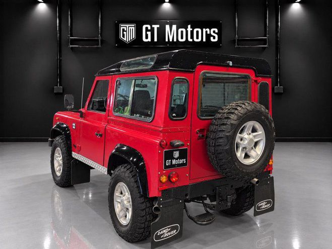 Land rover Defender TD5 Rouge de 2006