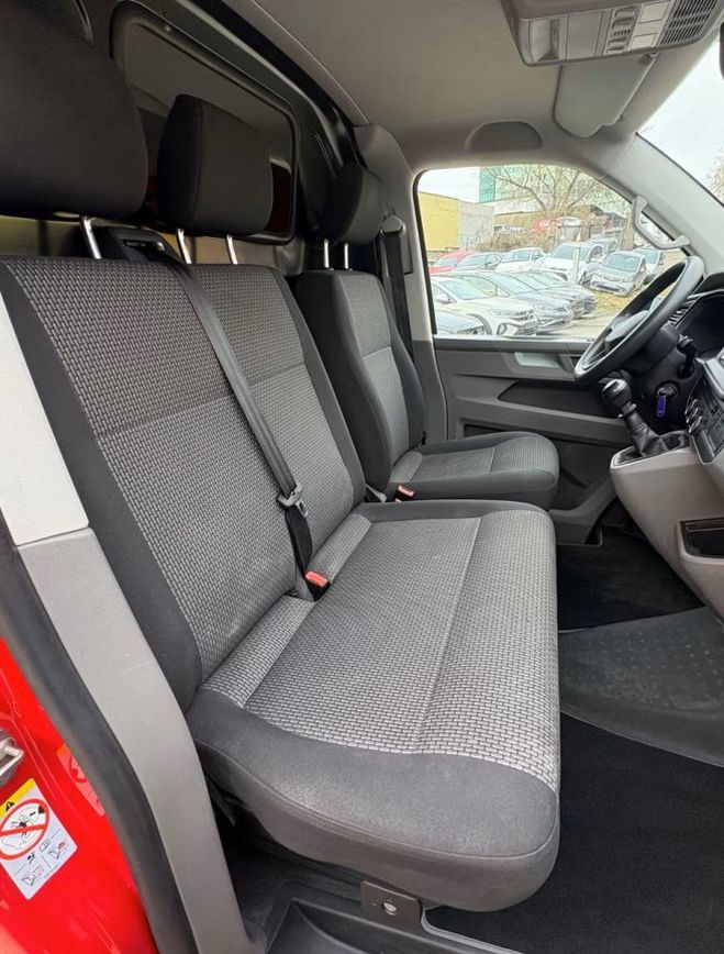 Volkswagen Transporter 6.1 VAN 2.0 TDI 150 ROUGE de 2022