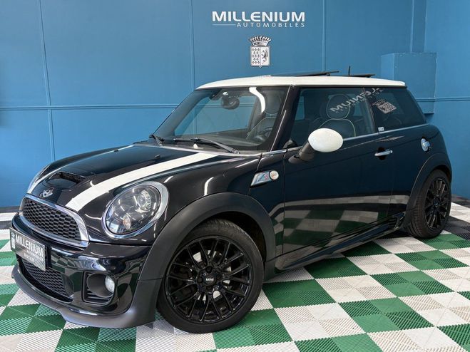 Mini Cooper SD 143CH Noir de 2012