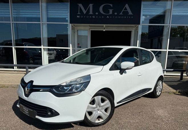 Renault Clio IV 1.2 DYNAMIQUE 73 CH Blanc de 2015