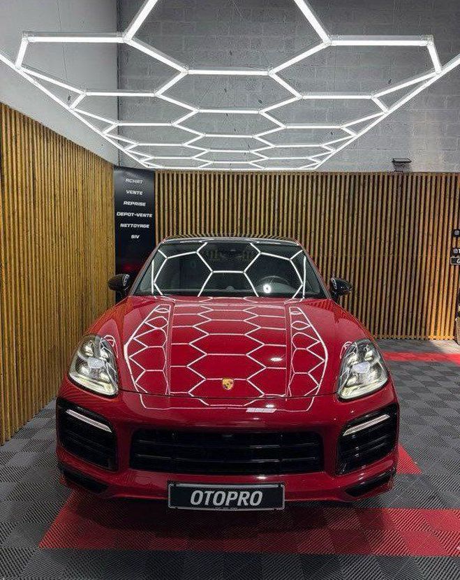 Porsche Cayenne coupe e-hybride 462 ch Rouge de 2021
