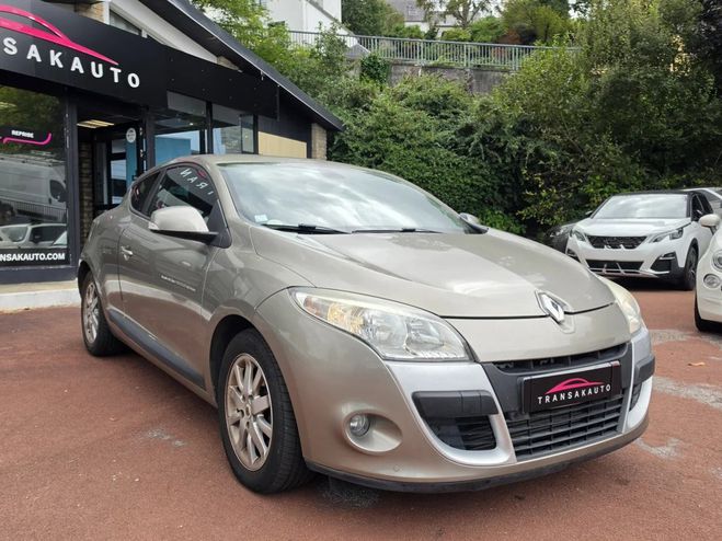Renault Megane MEGANEIII AUTHENTIQUE Beige de 2010