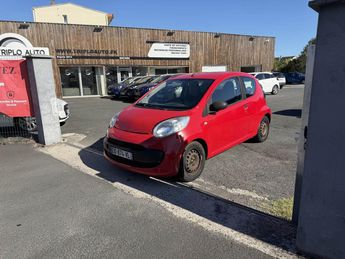  Voir d&eacute;tails -Citroen C1 1.0i - 69 clim &agrave; Brive-la-Gaillarde (19)