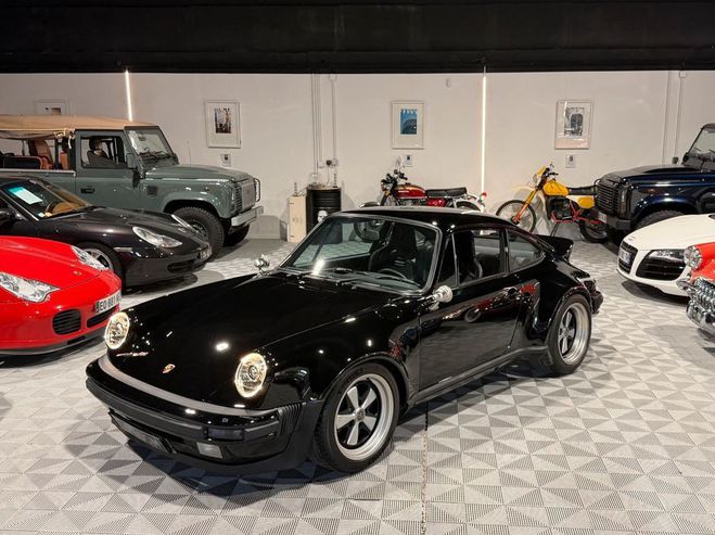 Porsche 911 Carrera 3.2 L FULL MATCHING BACKDATE Noir de 1984