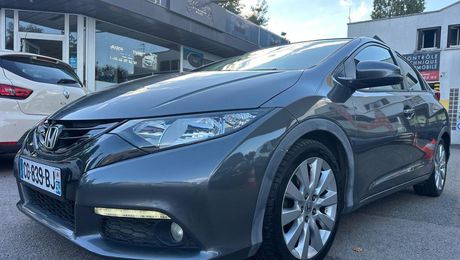 Honda Civic 2.2 iDTEC 150 cv 2012 d'occasion a Magnanville (78)