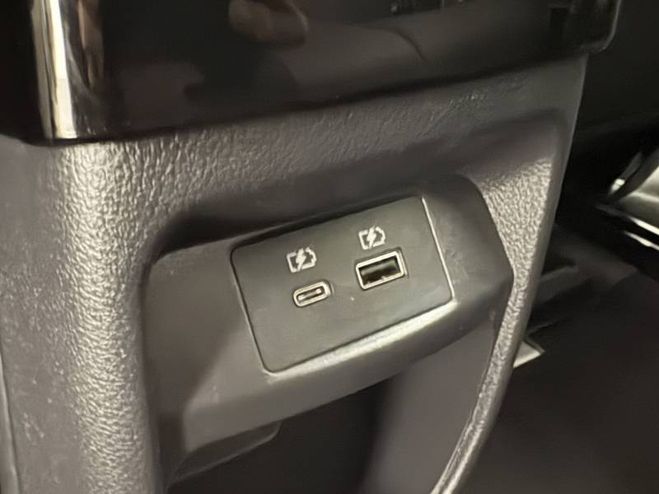 Nissan Juke DIG-T 114 Tekna blanc de 2025