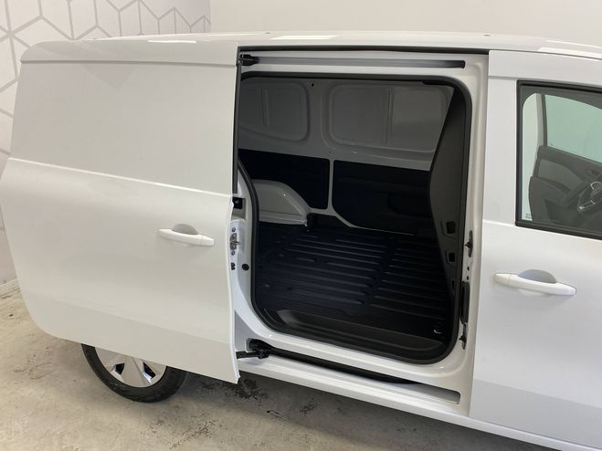 Nissan Townstar TOWNSTAR FOURGON L2 TCE 130 BVM GSR2B N- Blanc de 2025