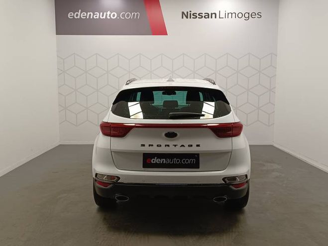 Kia Sportage 1.6 CRDi 136ch MHEV ISG DCT7 4x2 Black E blanc de 2022