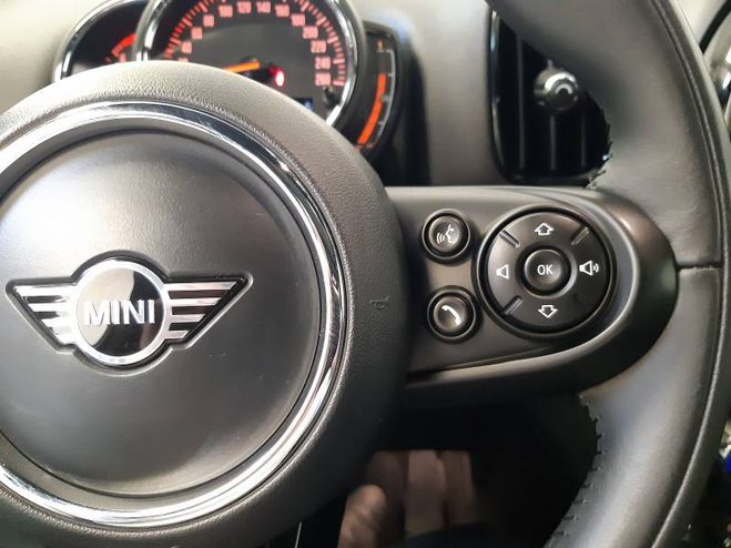 Mini Mini Countryman 102 ch One Oakwood noir de 2019