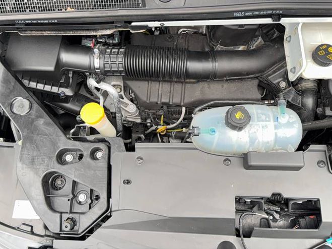 Nissan Primastar FOURGON L1H1 2T8 2.0 DCI 130 S/S BVM ACE blanc de 2022