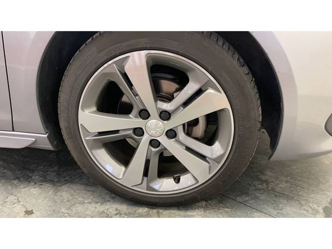 Peugeot 308 PureTech 130ch S&S EAT8 GT Line gris de 2019
