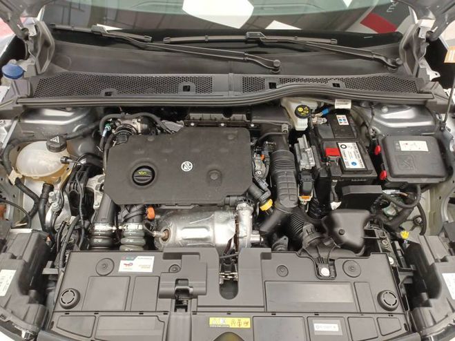 Citroen C4 BlueHDi 130 EAT8 Plus gris de 2024