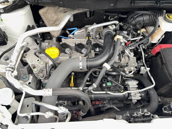 Nissan Qashqai 1.2 DIG-T 115 N-Connecta blanc de 2017
