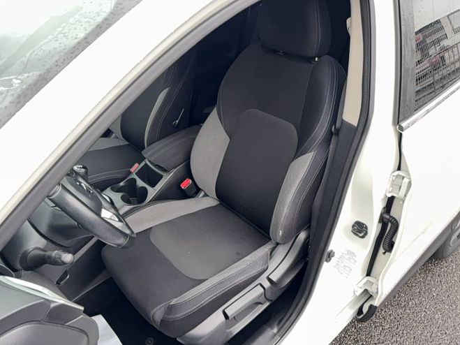 Nissan Qashqai 1.2 DIG-T 115 N-Connecta blanc de 2017