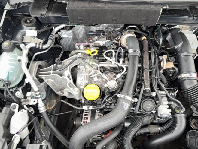 Nissan Juke DIG-T 114 S�rie limit�e Kiiro gris de 2022