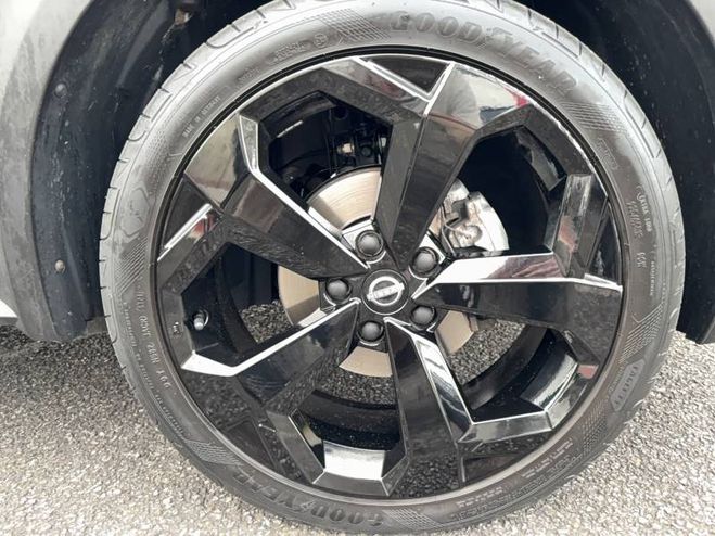 Nissan Juke DIG-T 114 S�rie limit�e Kiiro gris de 2022