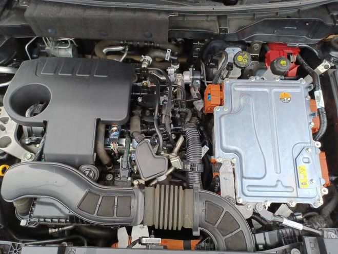Nissan Juke Hybrid 143 Premiere Edition gris de 2022