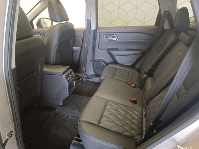 Nissan X Trail e-POWER 213 ch e-4ORCE 5 Places Tekna+ gris de 2023