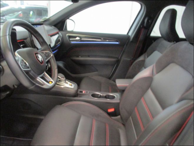 Renault Arkana E-Tech 145 - 21B R.S. Line blanc de 2021