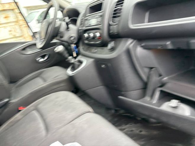 Renault Trafic FGN L2H1 1300 KG DCI 120 GRAND CONFORT blanc de 2021