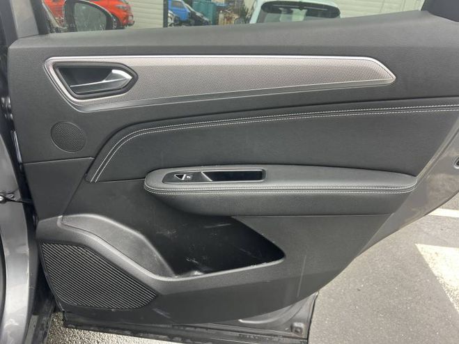 Renault Arkana E-Tech 145 - 21B Intens gris de 2022