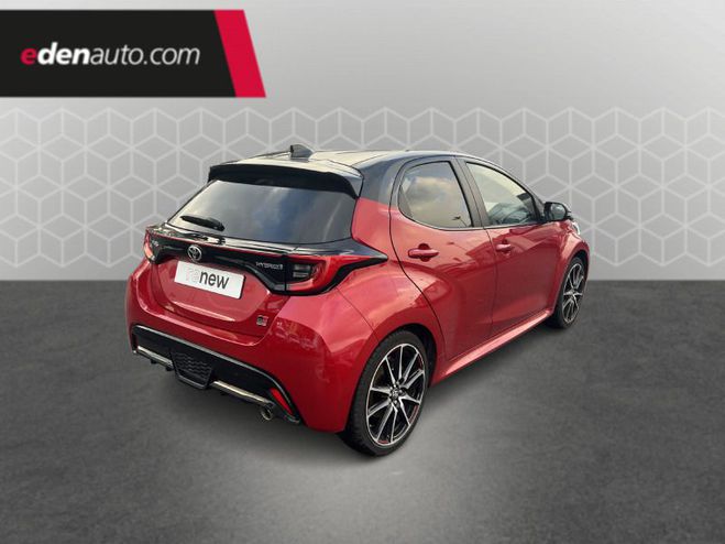 Toyota Yaris Hybride 116h GR Sport rouge de 2022