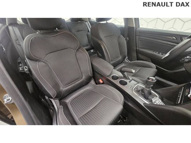 Renault Megane IV Berline dCi 110 Energy Zen marron de 2016