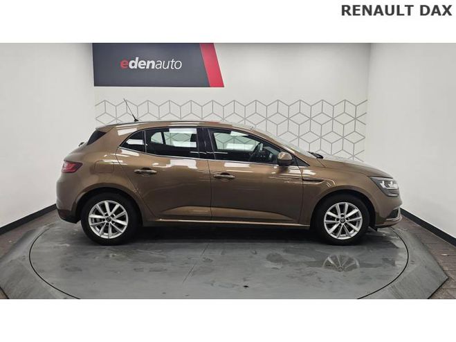 Renault Megane IV Berline dCi 110 Energy Zen marron de 2016