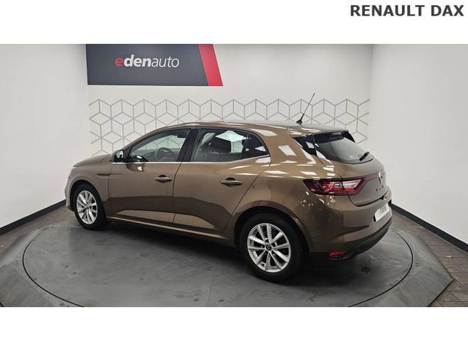 Renault Megane IV Berline dCi 110 Energy Zen marron de 2016