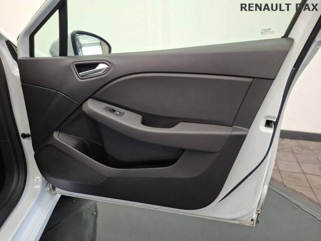 Renault Clio SOCIETE BLUE DCI 100 - 21N AIR NAV blanc de 2021