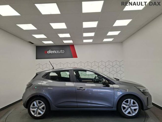 Renault Clio TCe 90 Evolution gris de 2024
