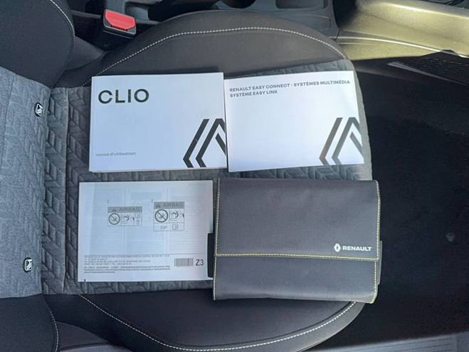 Renault Clio TCe 90 - 21N Limited gris de 2022