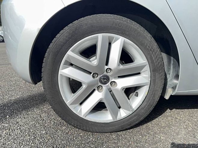 Renault Clio E-Tech 140 - 21N Business gris de 2021