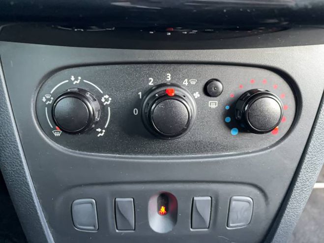 Dacia Sandero SCe 75 Access blanc de 2021