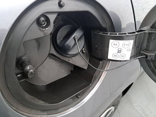 Renault Clio Clio TCe 90 Equilibre 5p Gris de 2023