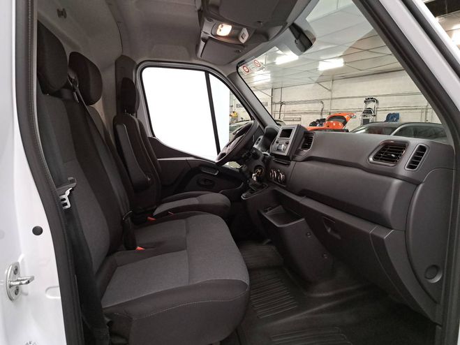 Renault Master MASTER FGN TRAC F3500 L3H3 BLUE DCI 135  Blanc de 2024