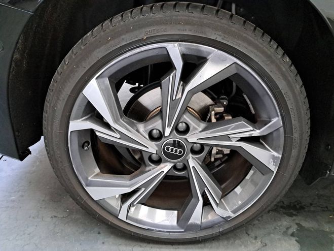 Audi A3 A3 Sportback 40 TFSIe 204 S tronic 6 S L Noir de 2024