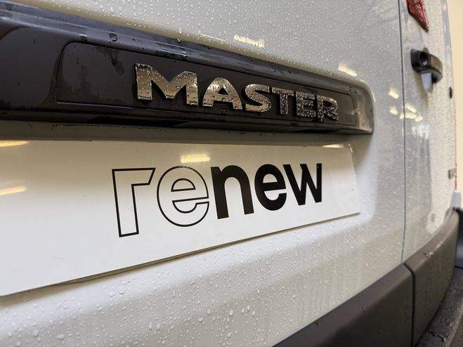 Renault Master MASTER FGN TRAC F3500 L2H2 BLUE DCI 135  Blanc de 2024