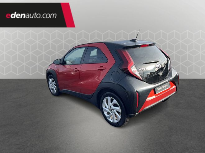 Toyota Aygo 1.0 VVT-i 72 S-CVT Design rouge de 2023