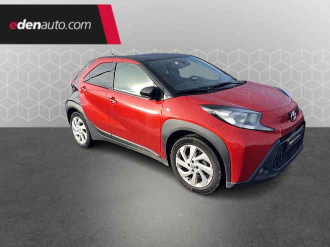 Toyota Aygo 1.0 VVT-i 72 S-CVT Design rouge de 2023