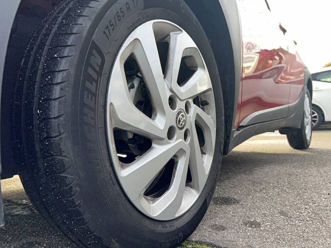 Toyota Aygo 1.0 VVT-i 72 S-CVT Design rouge de 2023