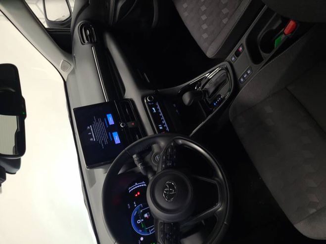 Toyota Yaris Hybride 116h Design gris de 2025