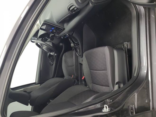 Toyota Yaris Hybride 116h Design gris de 2025