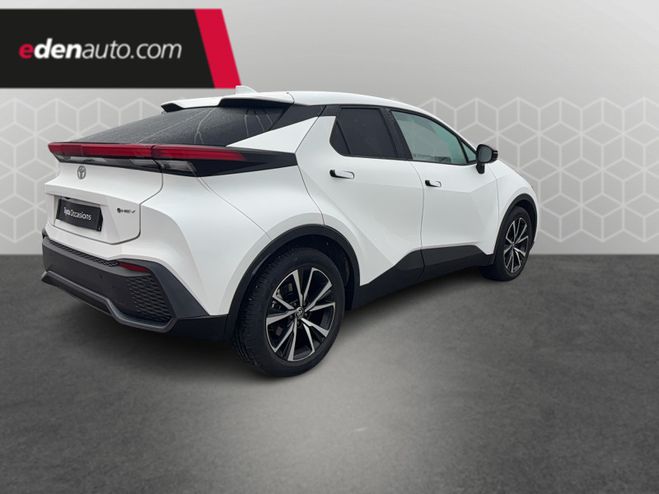 Toyota C HR Hybride 140 Design blanc de 2024