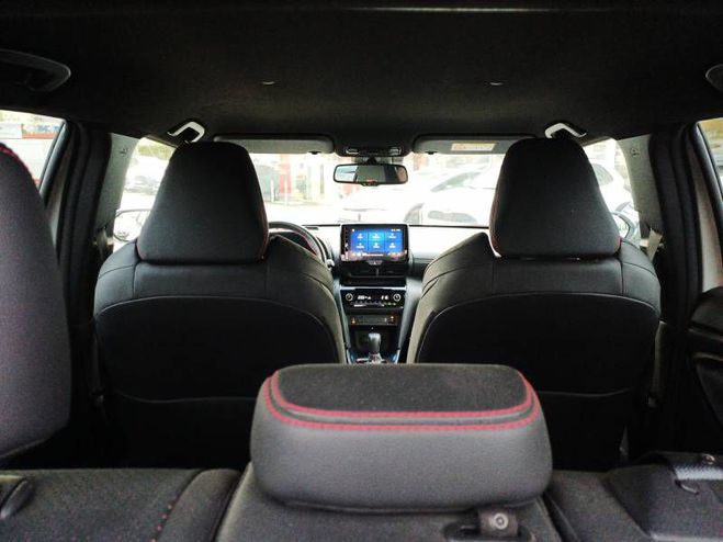 Toyota Yaris Cross Hybride 116h 2WD GR SPORT gris de 2023