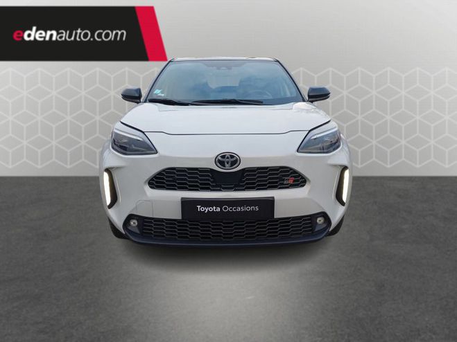 Toyota Yaris Cross Hybride 116h 2WD GR SPORT gris de 2023