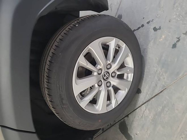 Toyota Yaris Cross Hybride 116h 2WD Dynamic Business  gris de 2025